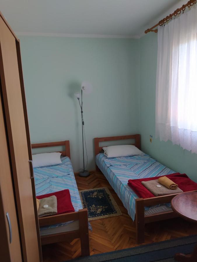 Apartment & Rooms Aleksandar ゴルバッツ エクステリア 写真
